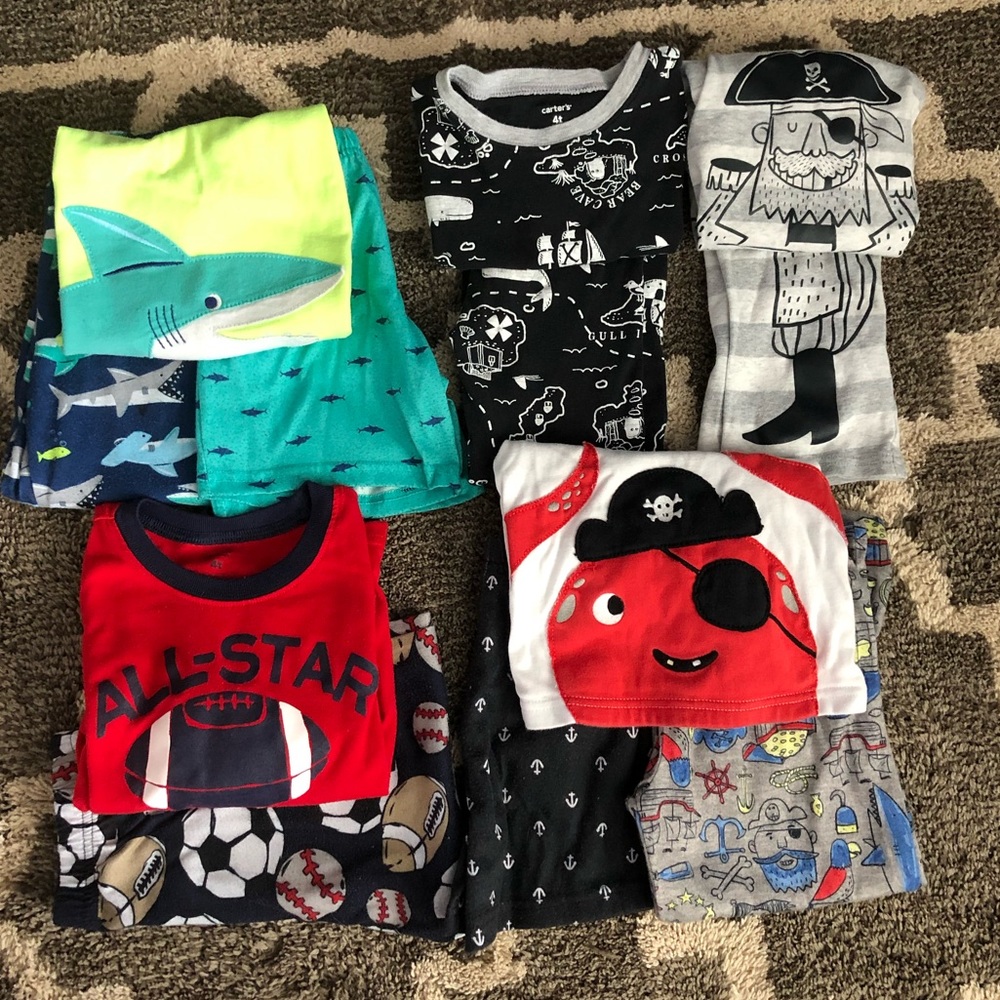 Carter’s 12 piece pajama bundle! Boys 4T